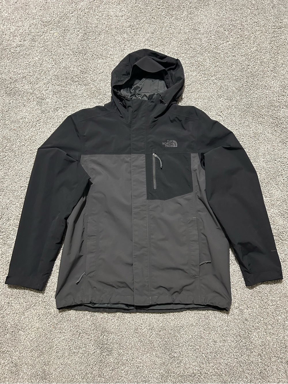 The North Face Men’s Size L. DryVent Hooded Black/Gray Waterproof Jacket